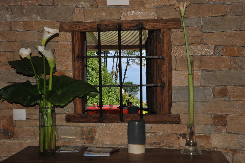 Les Fous De Bassans Bed & Breakfast Poullan-sur-Mer Eksteriør bilde