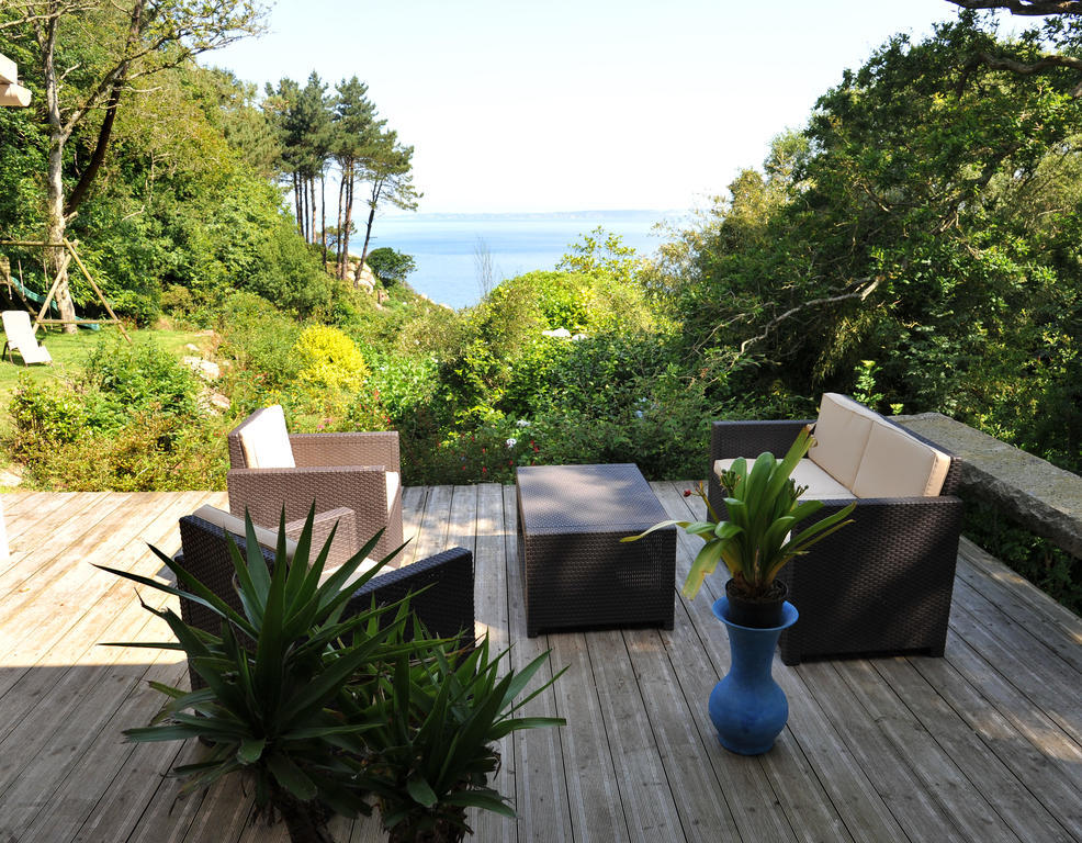 Les Fous De Bassans Bed & Breakfast Poullan-sur-Mer Eksteriør bilde
