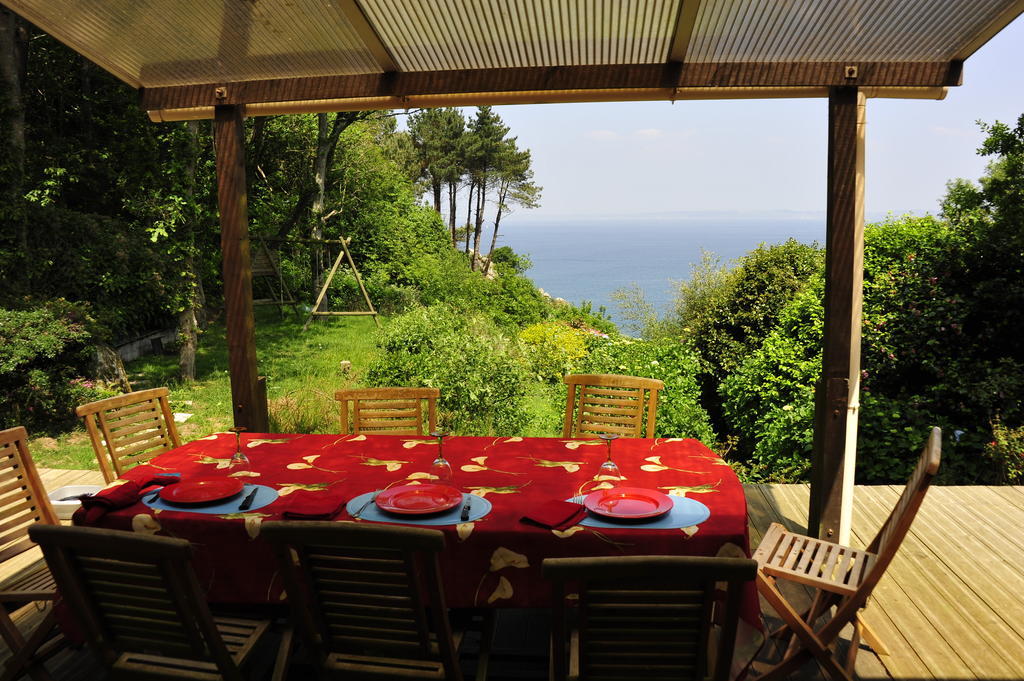 Les Fous De Bassans Bed & Breakfast Poullan-sur-Mer Eksteriør bilde