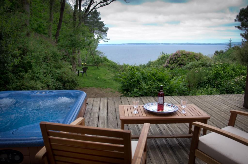 Les Fous De Bassans Bed & Breakfast Poullan-sur-Mer Eksteriør bilde