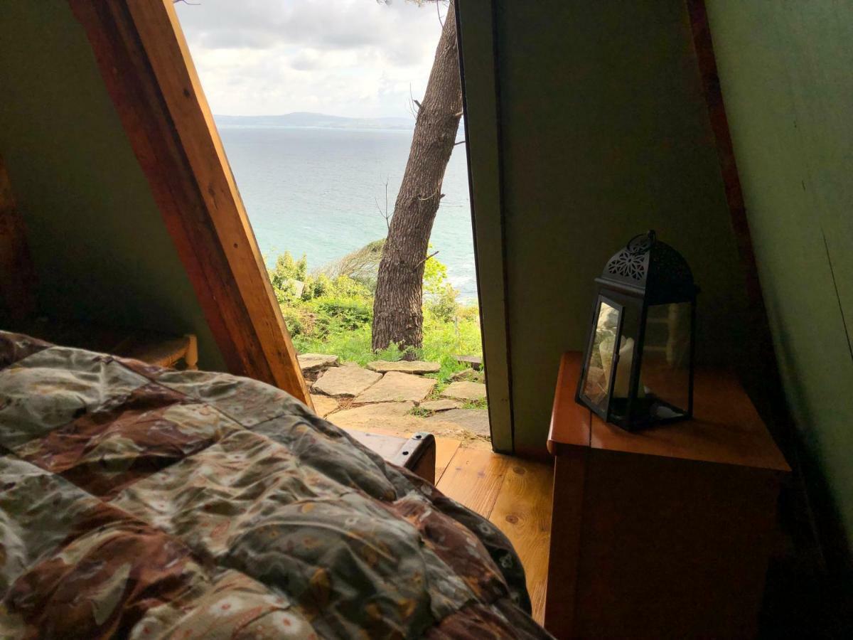 Les Fous De Bassans Bed & Breakfast Poullan-sur-Mer Eksteriør bilde